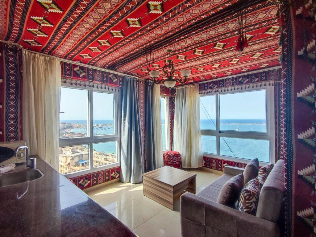 Downtown Sea View Suites Alexandria Eksteriør bilde