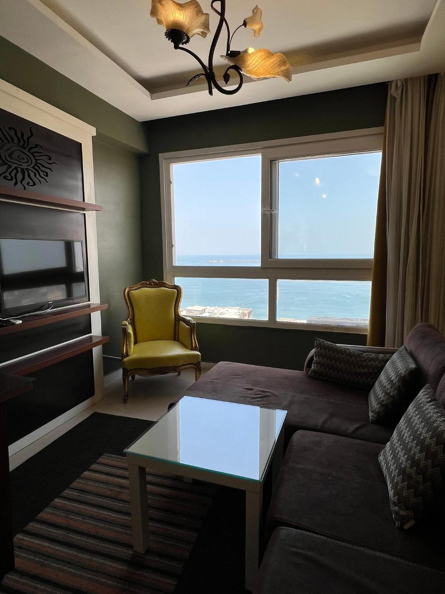 Downtown Sea View Suites Alexandria Eksteriør bilde